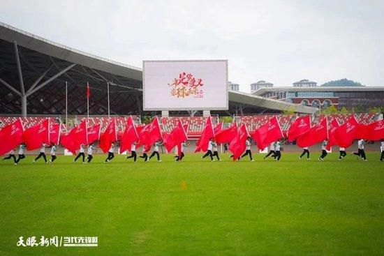 阿斯特丽德目睹母亲被捕，英格丽德被判终生监禁。